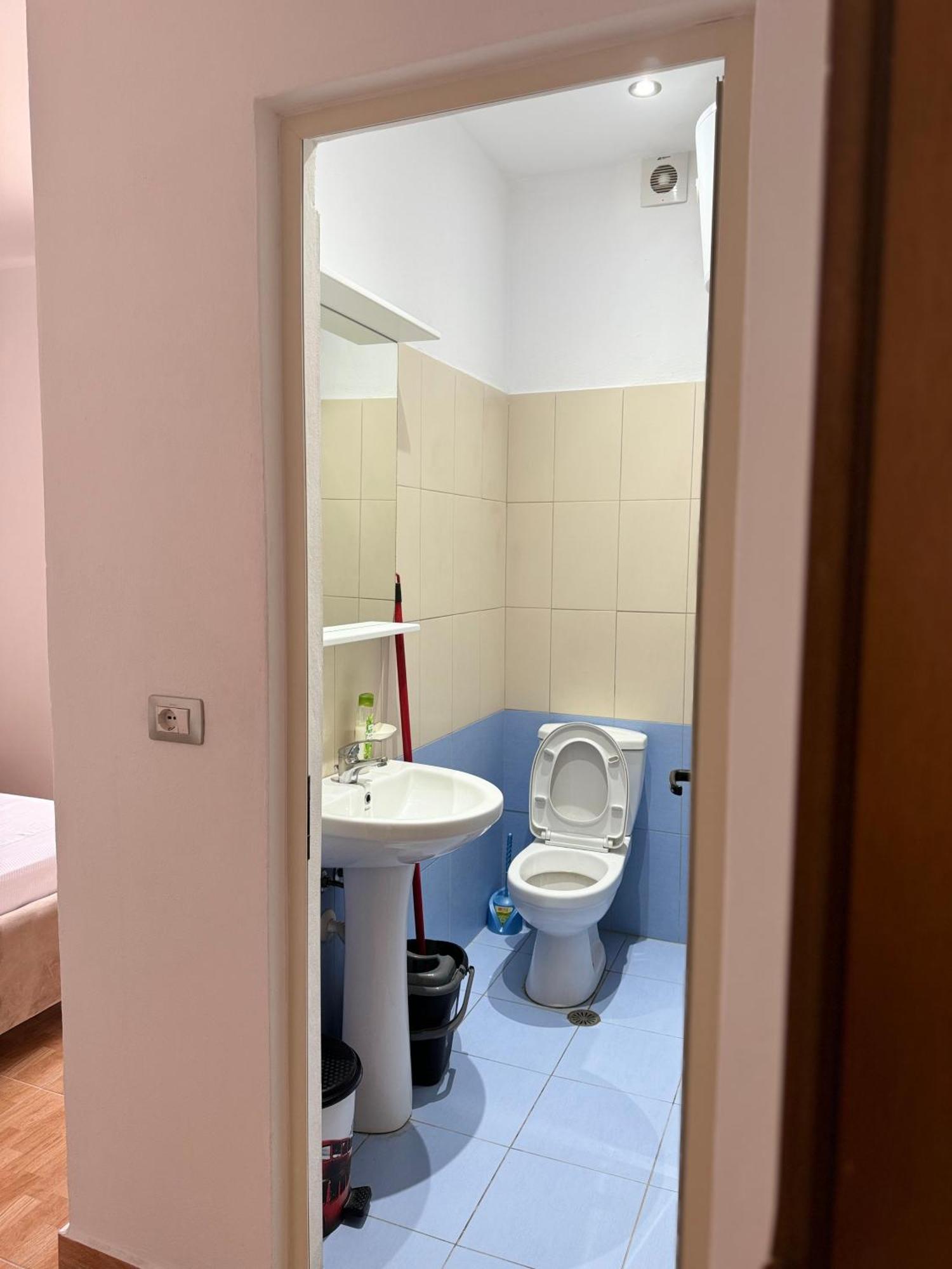 Guesthouse Cami Durrës Exteriér fotografie