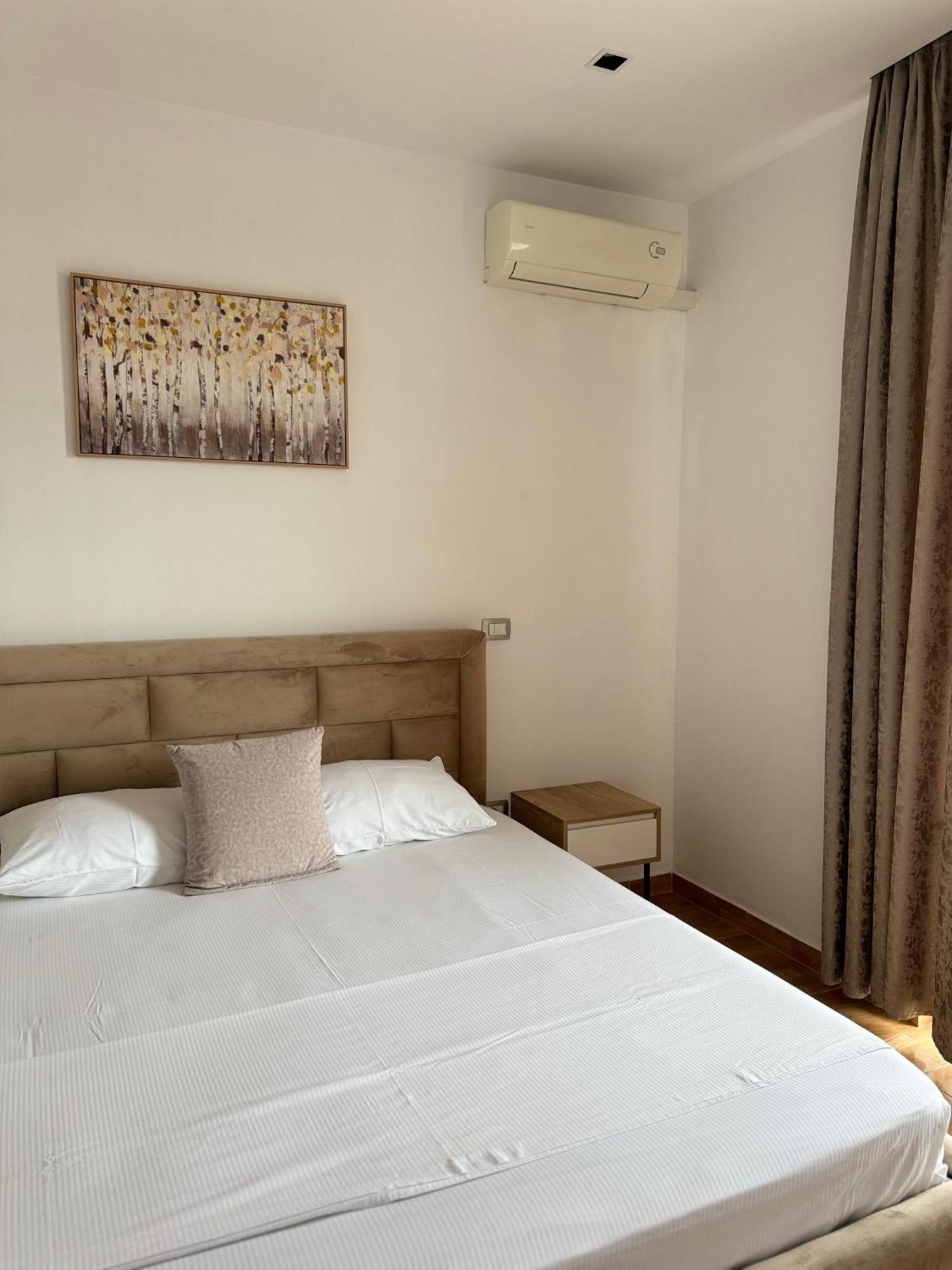 Guesthouse Cami Durrës Exteriér fotografie