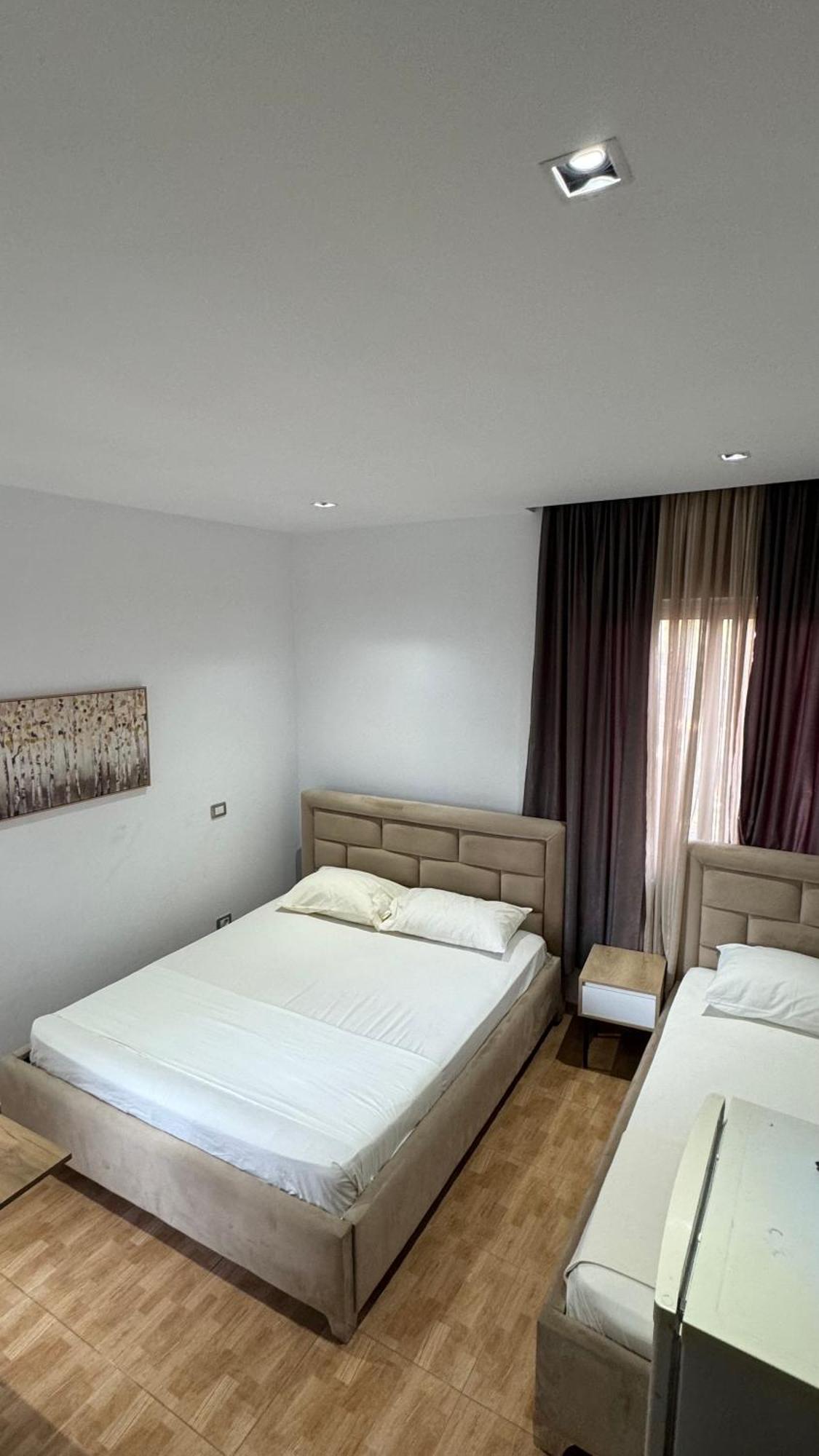 Guesthouse Cami Durrës Exteriér fotografie